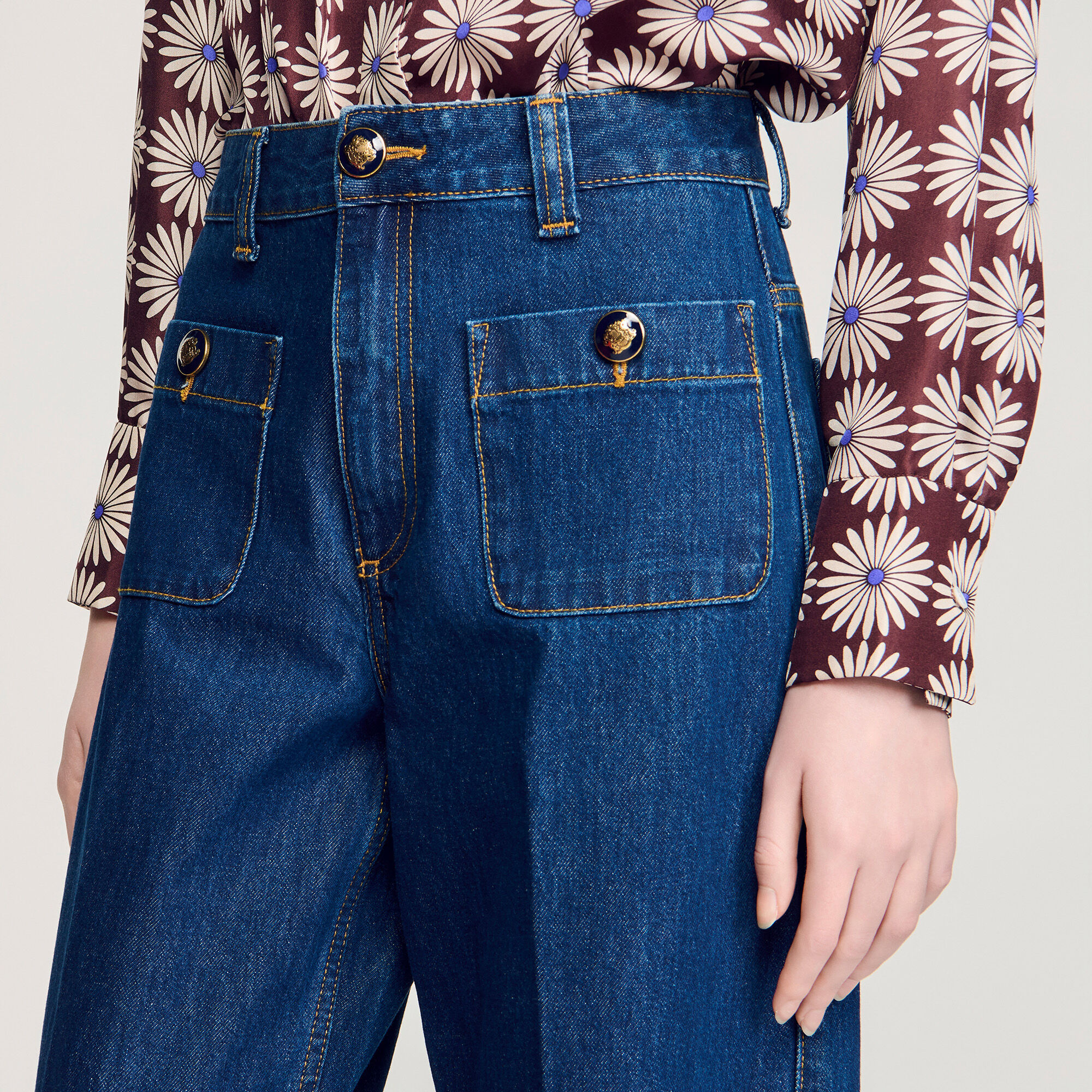 Pantalones vaqueros rectos de bolsillo plano