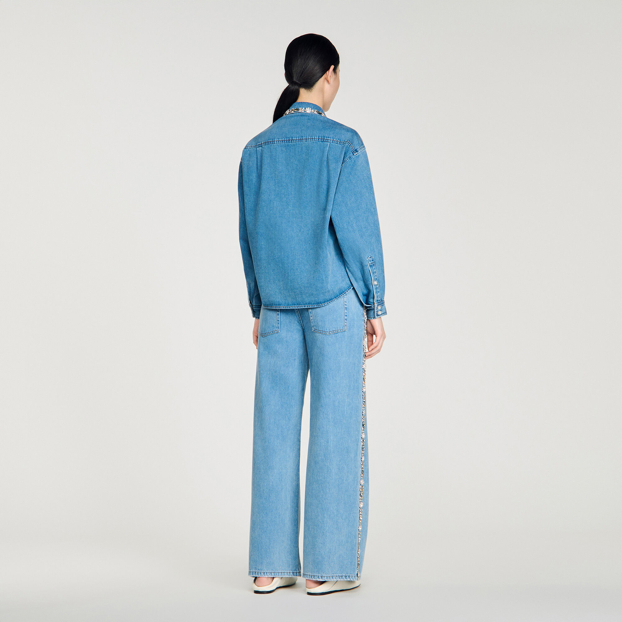 Camisa de mezclilla con lentejuelas