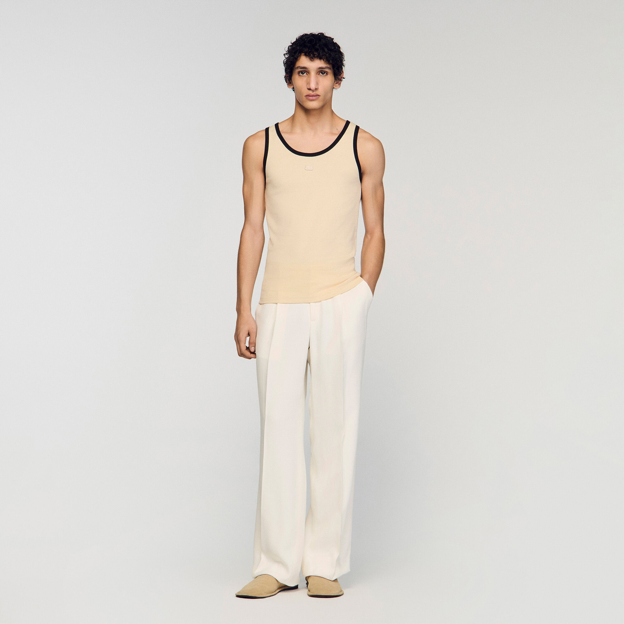 Camiseta de algodón con parche