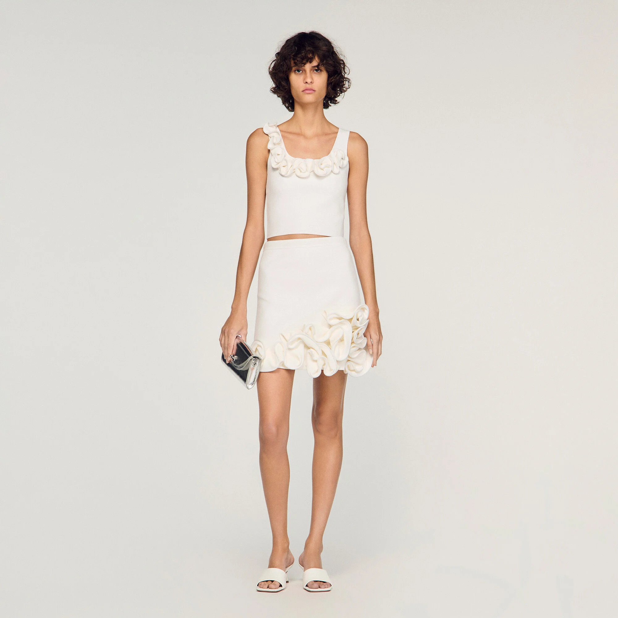 Top corto de punto floral