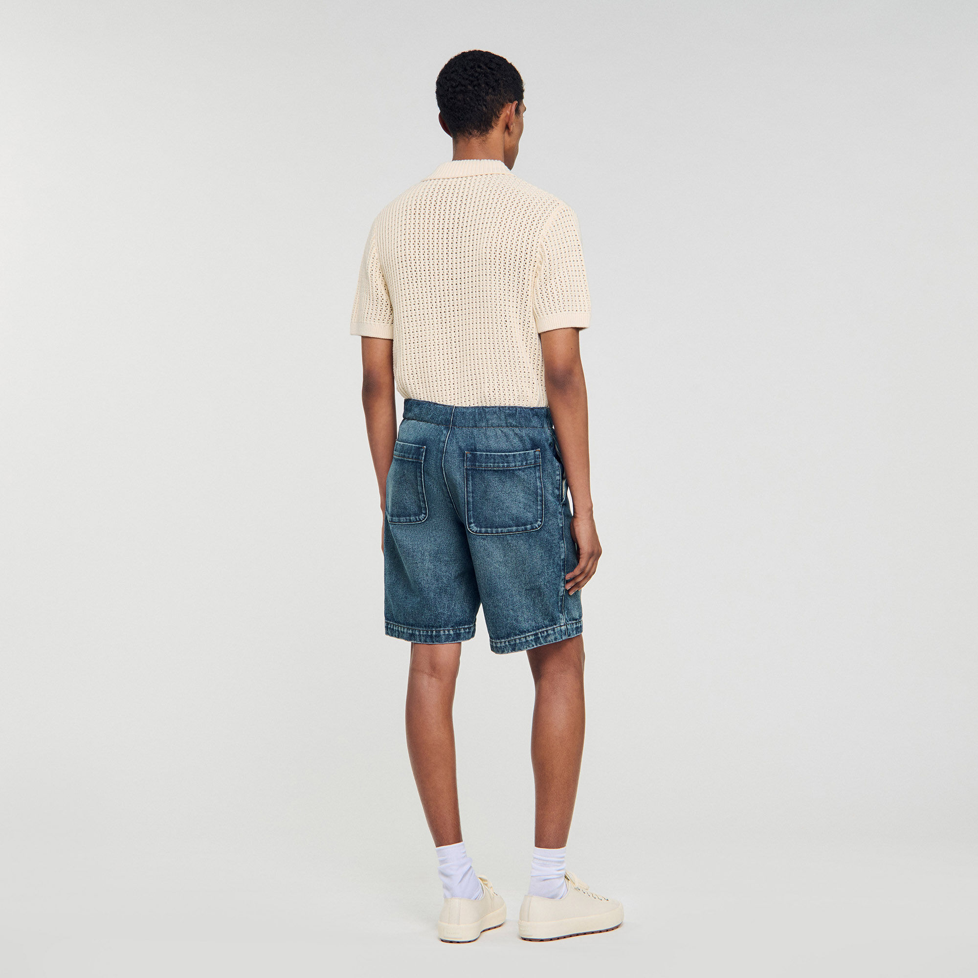 Pantalones cortos de mezclilla elásticos