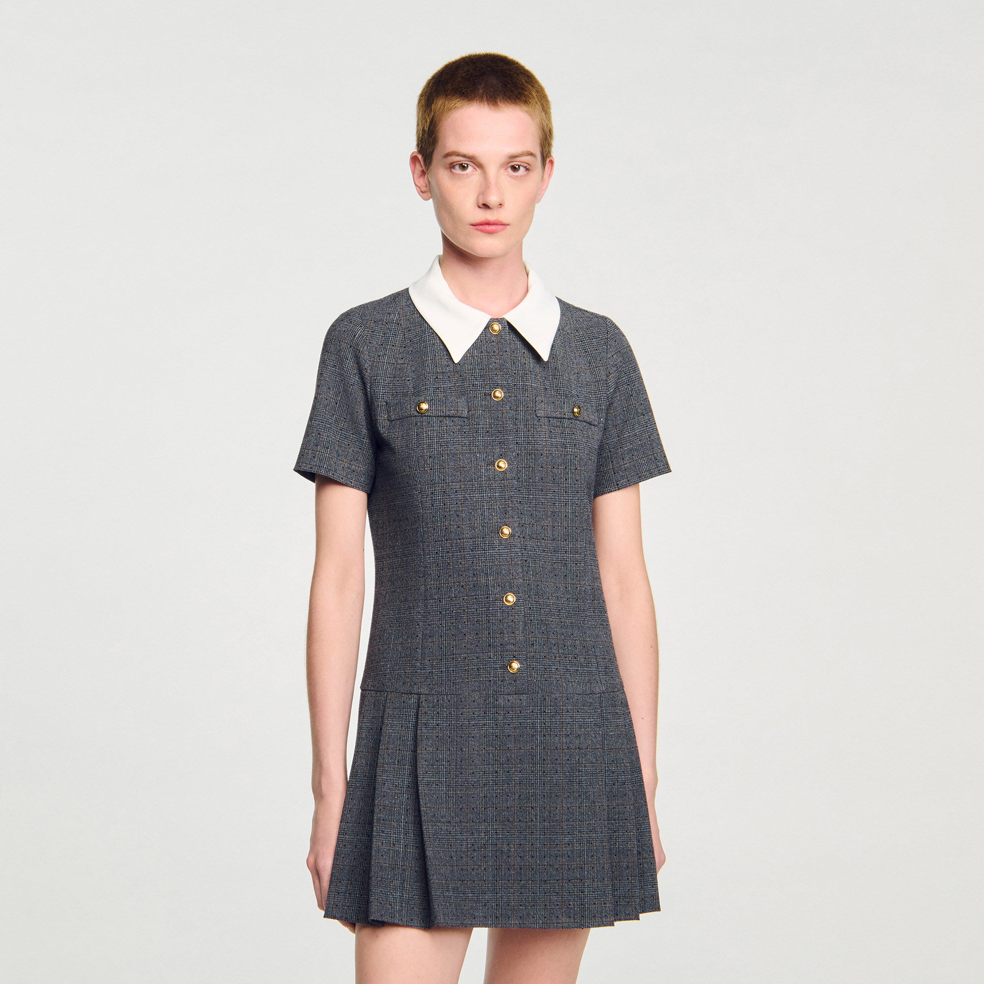 Vestido mini plisado con piedras de imitación