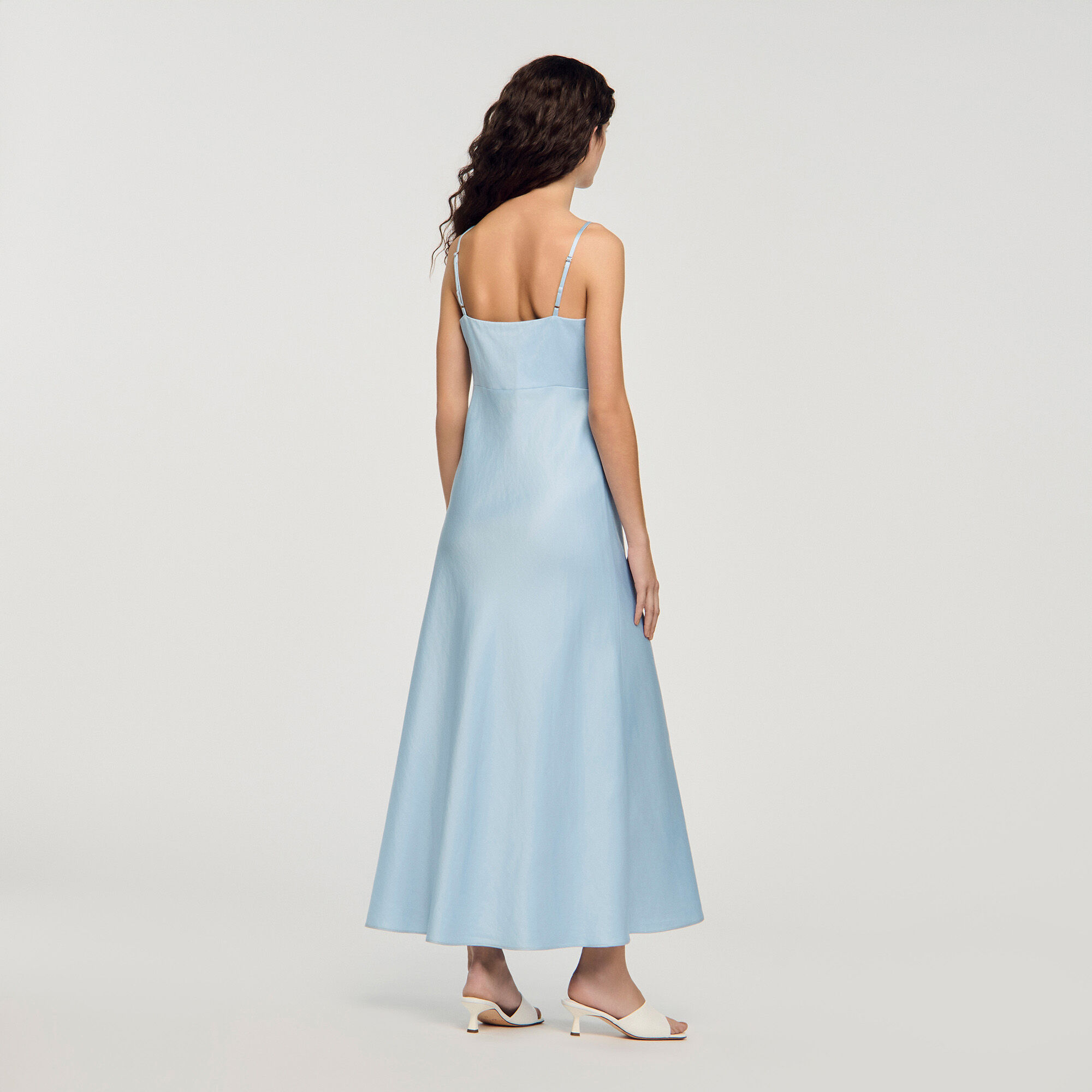 Vestido maxi con efecto satín