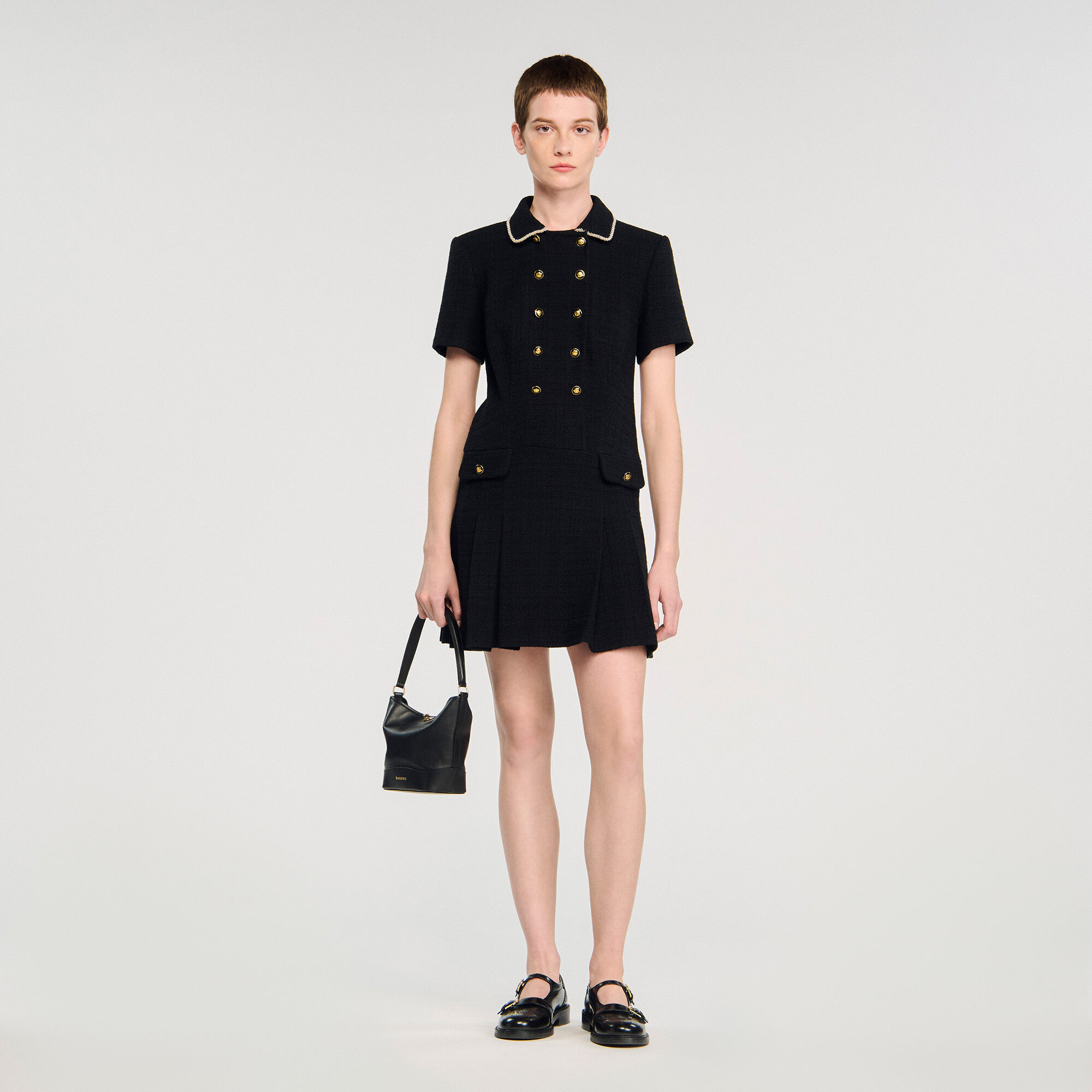 Vestido mini de tweed con botones