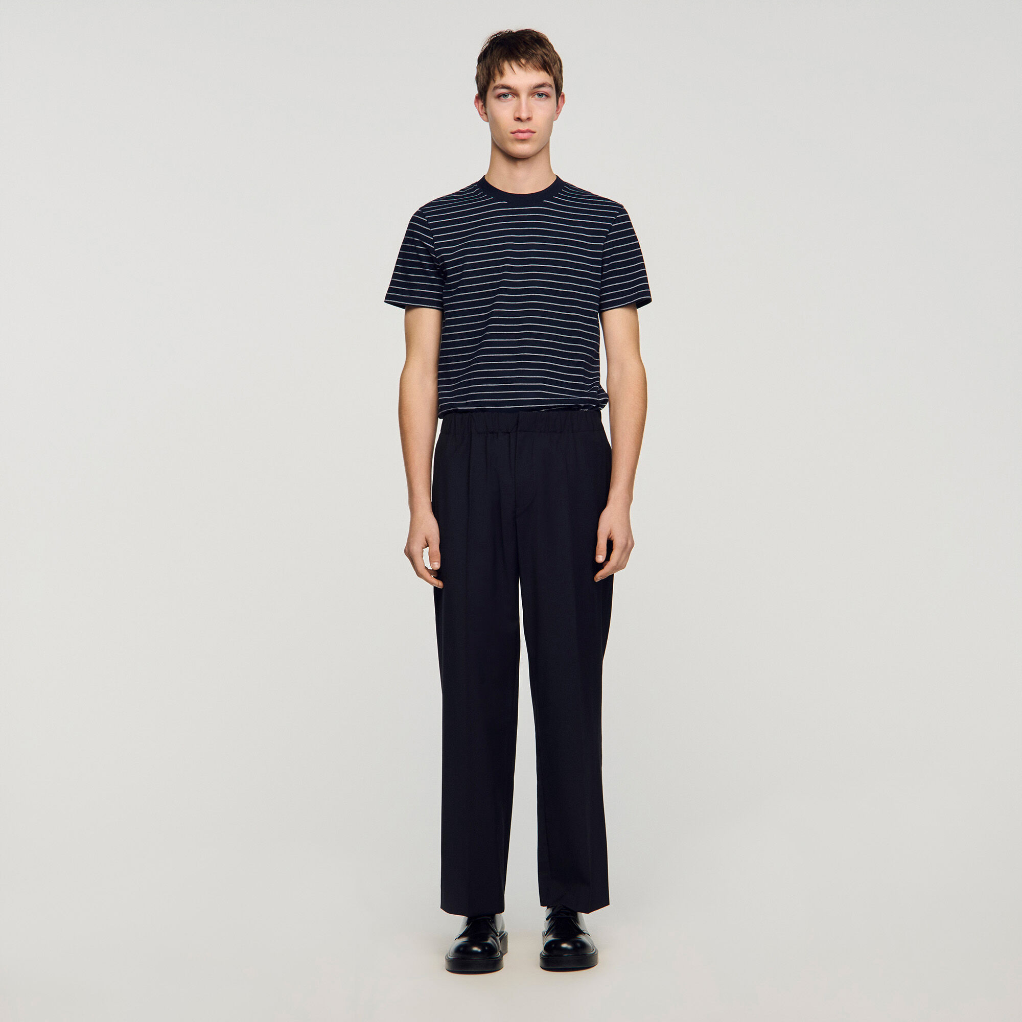Pantalones de pierna ancha