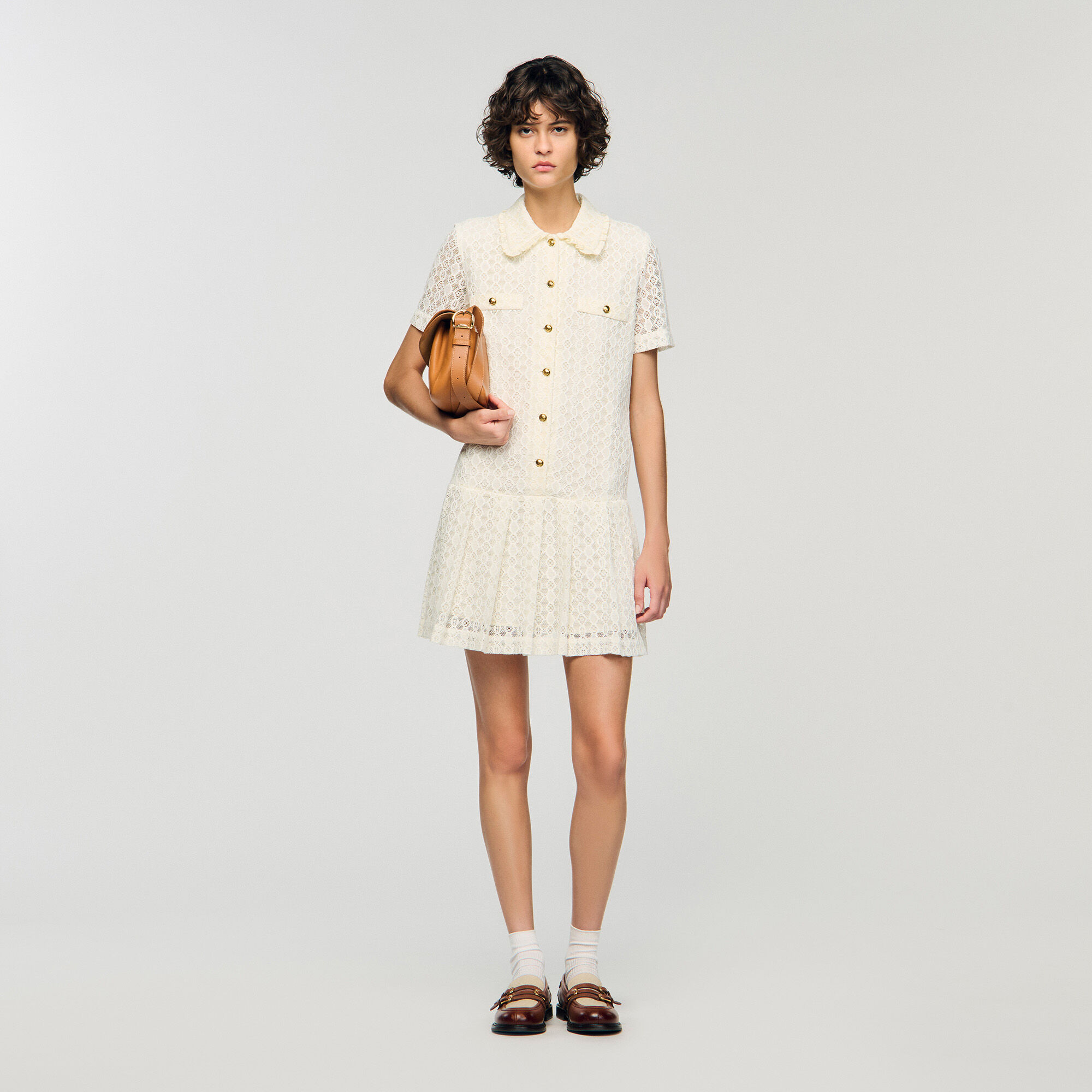 Vestido de encaje mini