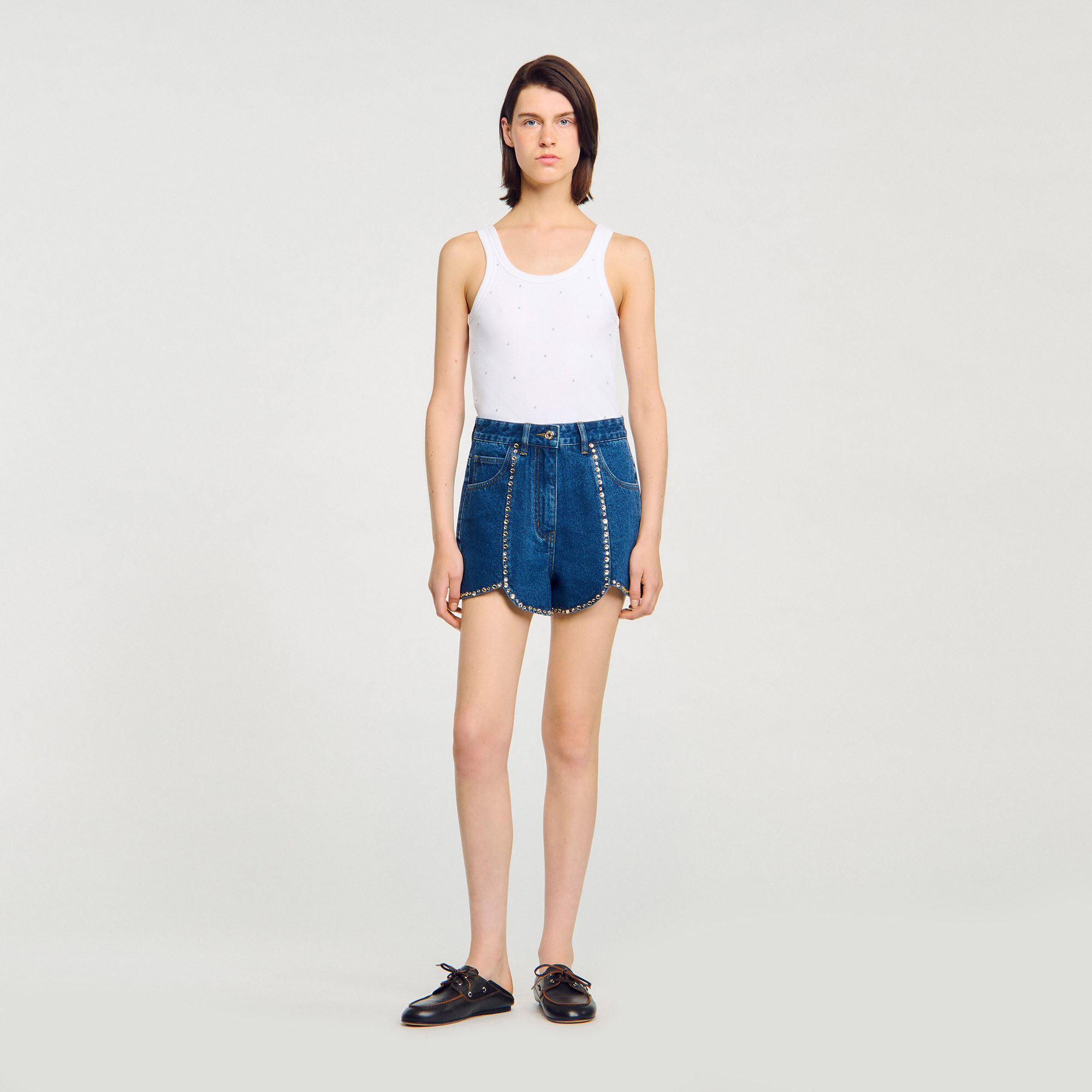 Pantalones cortos de mezclilla con cristales