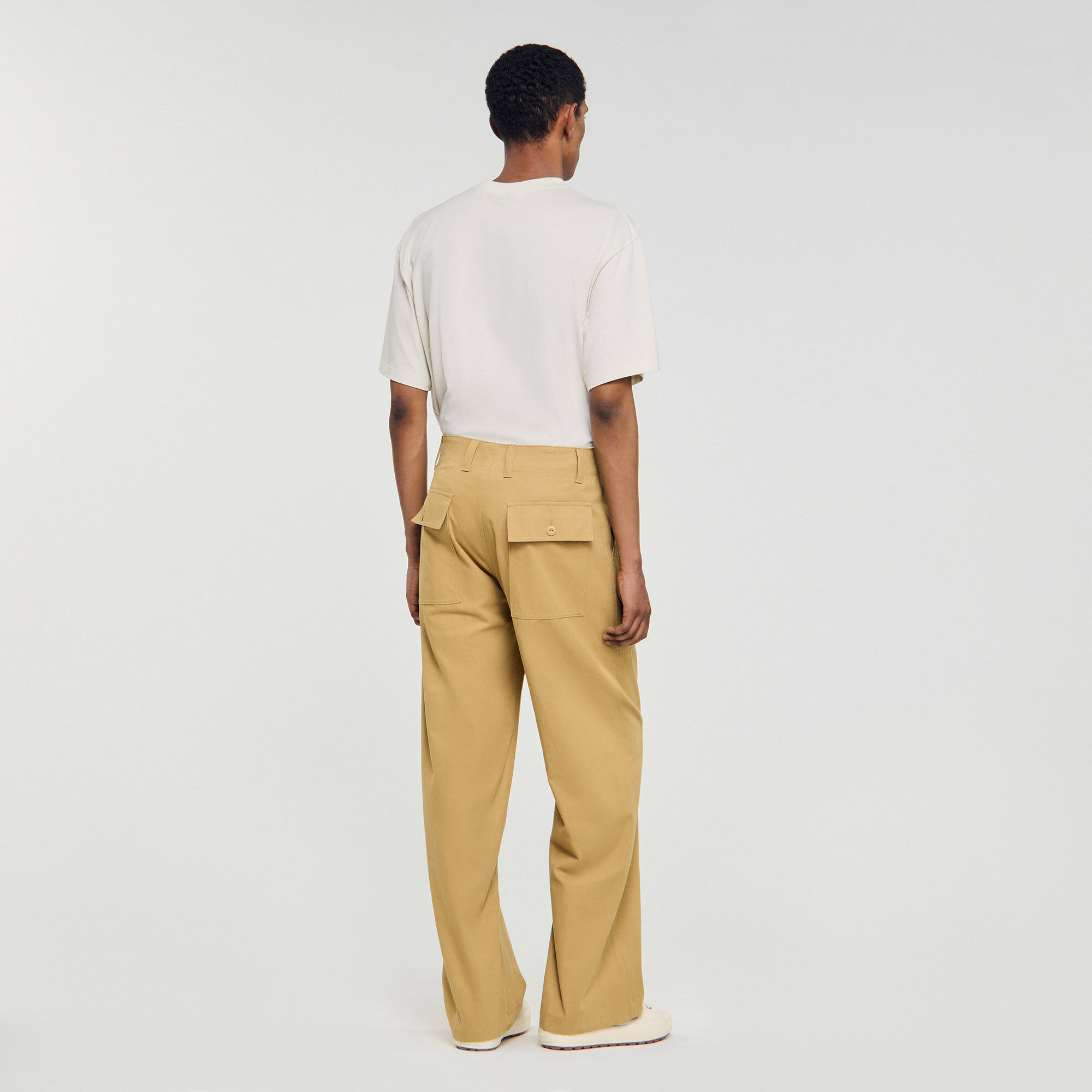Pantalones de algodón con corte amplio