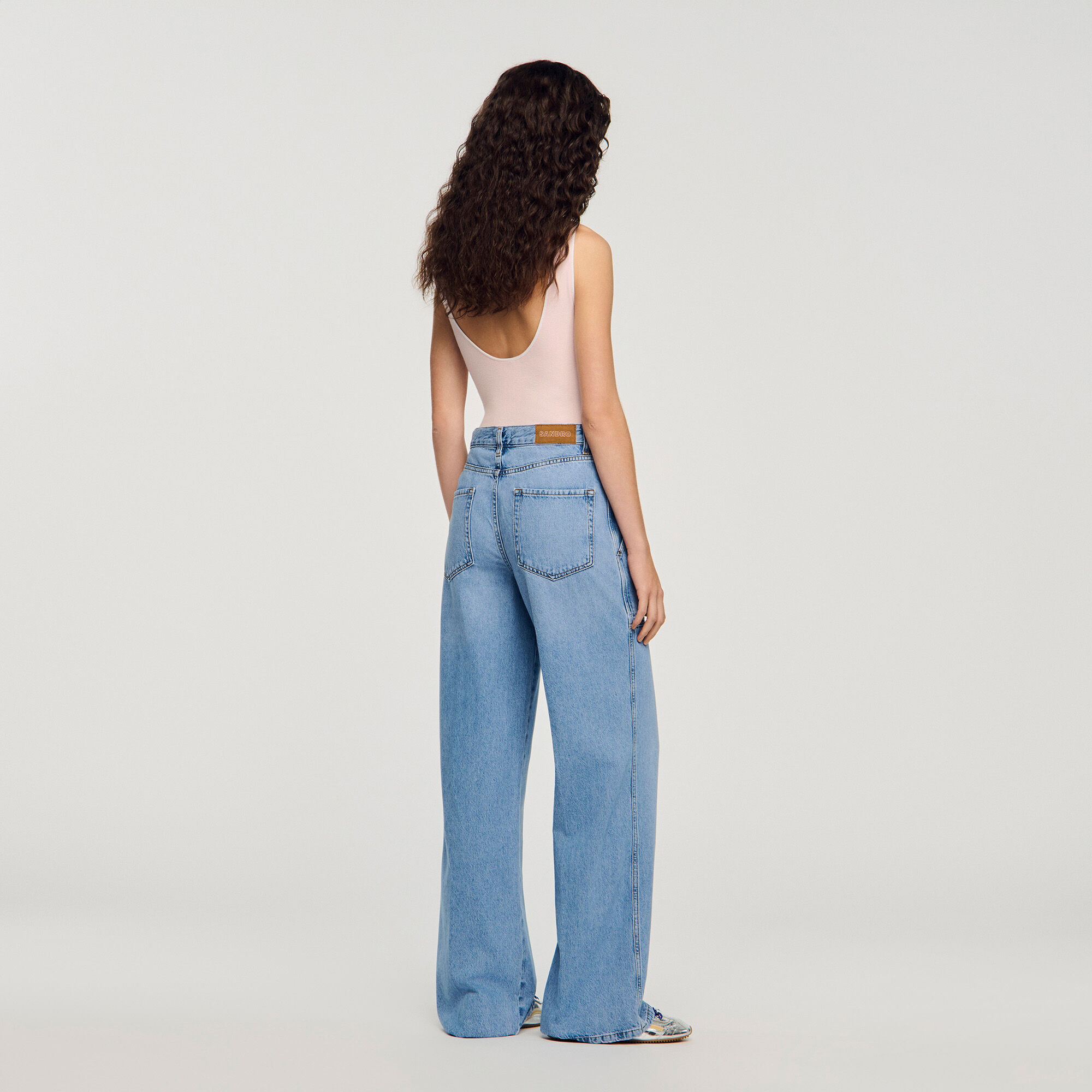 Pantalones vaqueros de pierna recta con desgaste