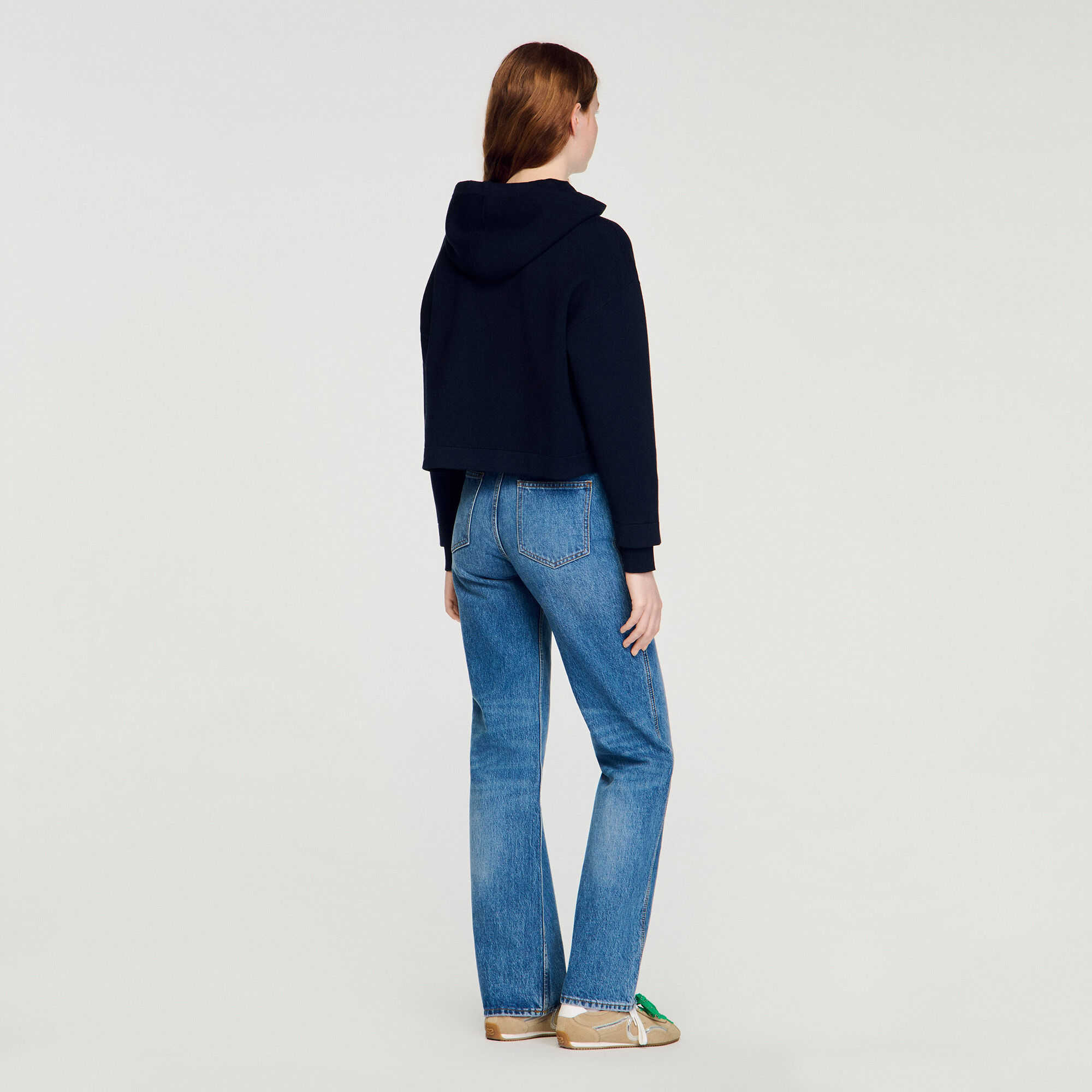 Sudadera de punto y mezclilla