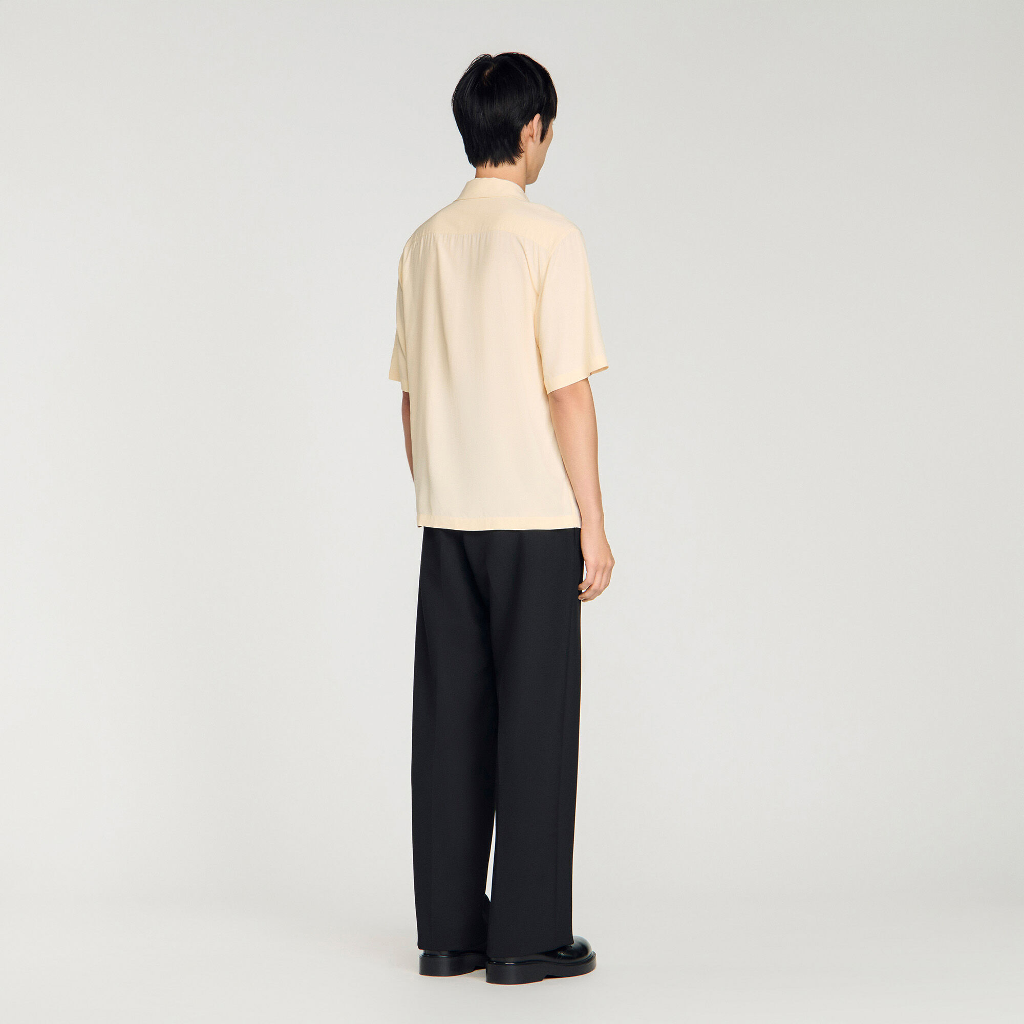 Camisa suelta con bordado de caballo