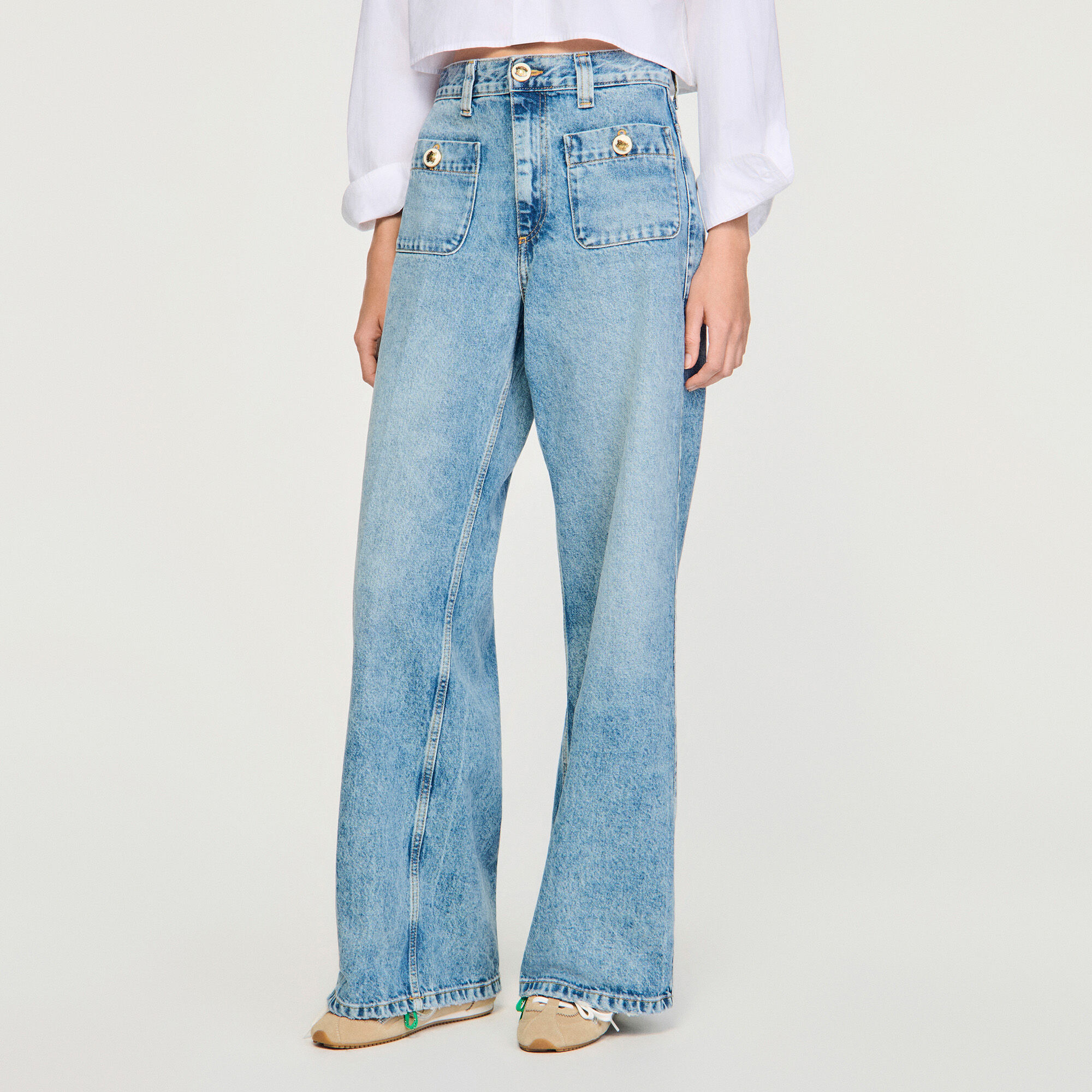 Pantalones vaqueros desgastados