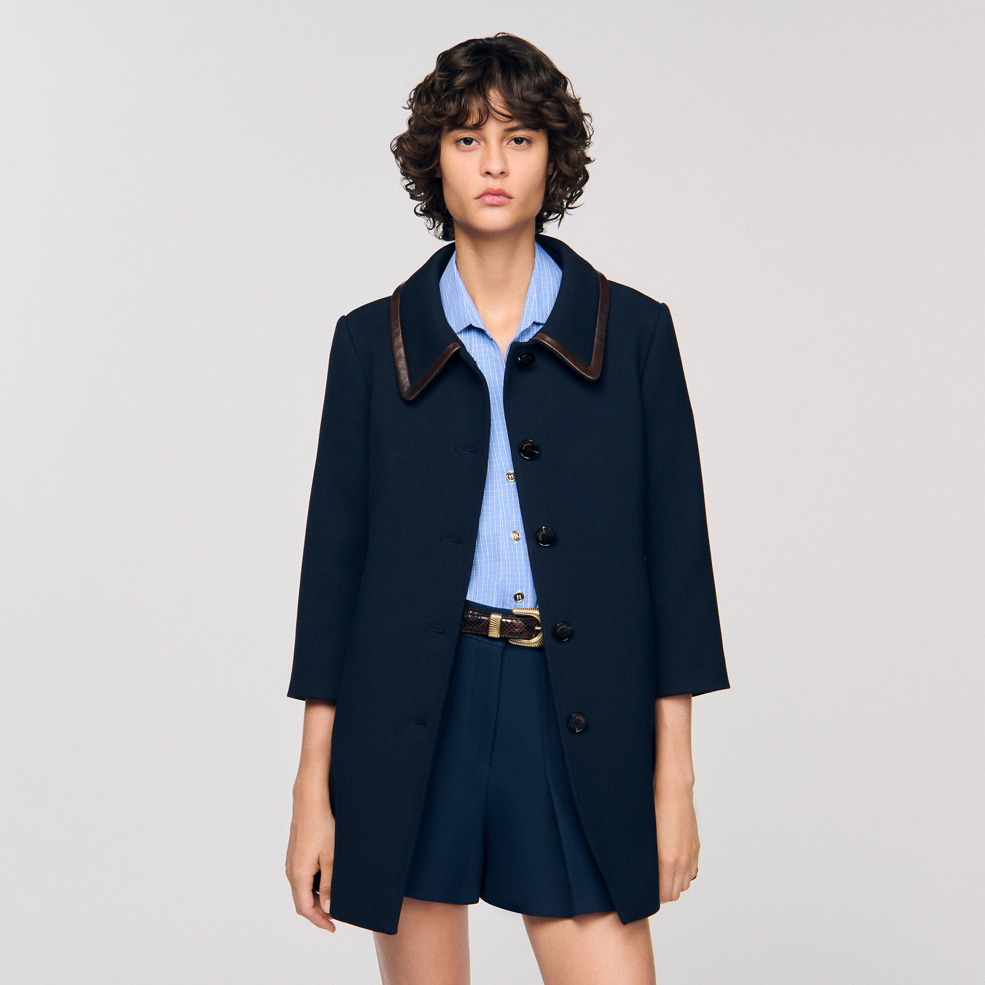 Chaqueta con detalles de cuero