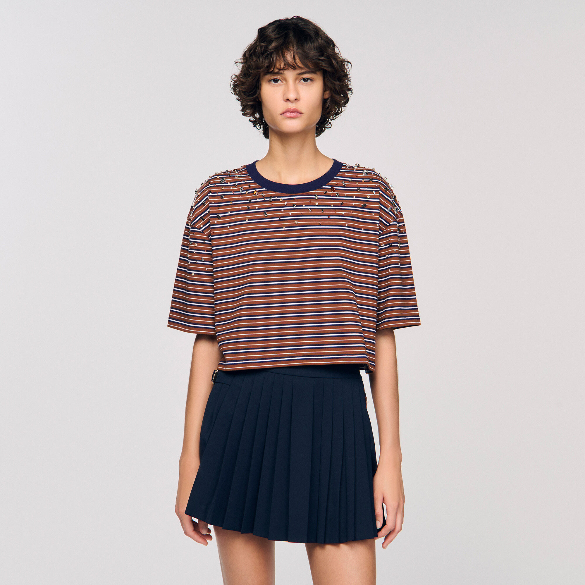 Camiseta con brillantines de rayas