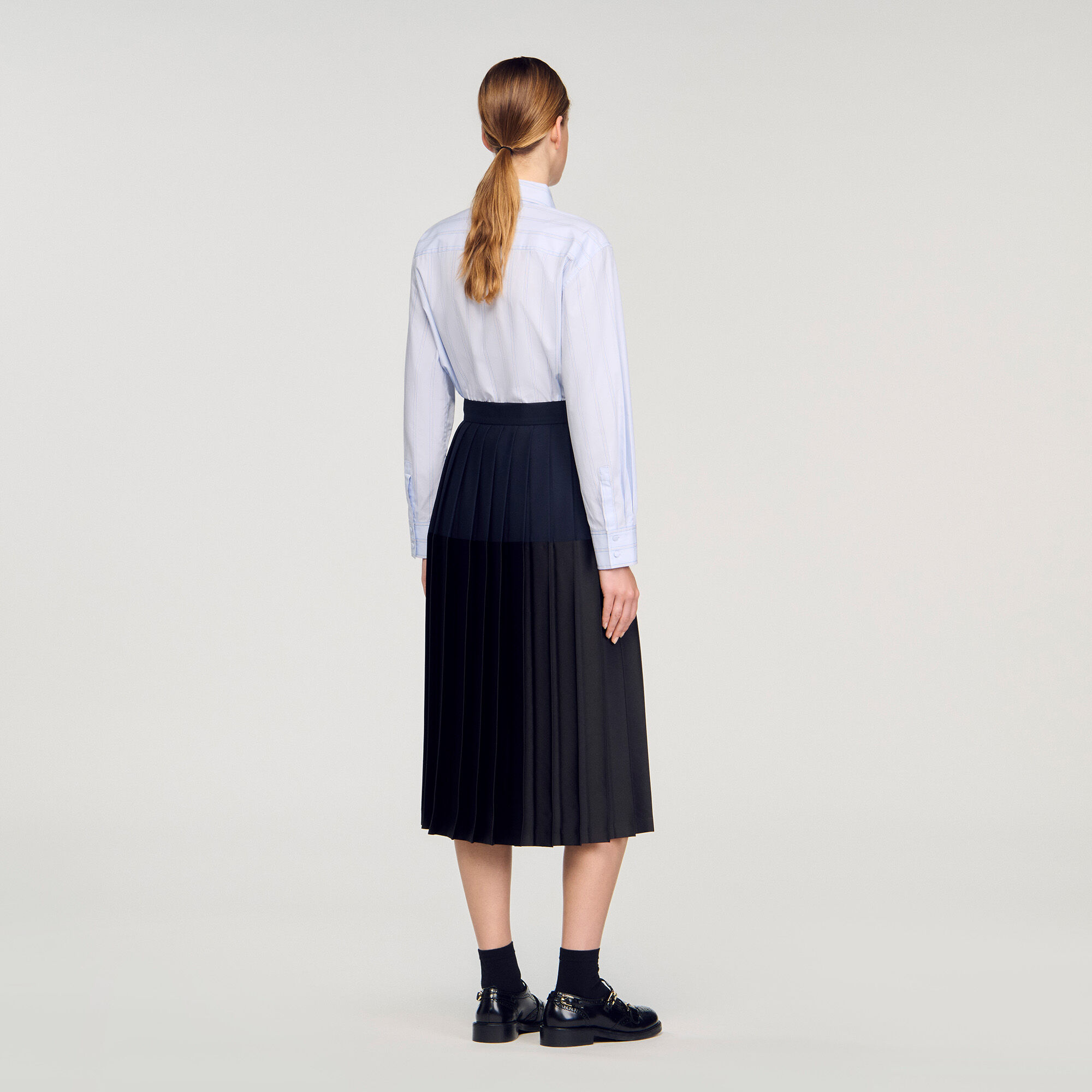 Falda midi plisada