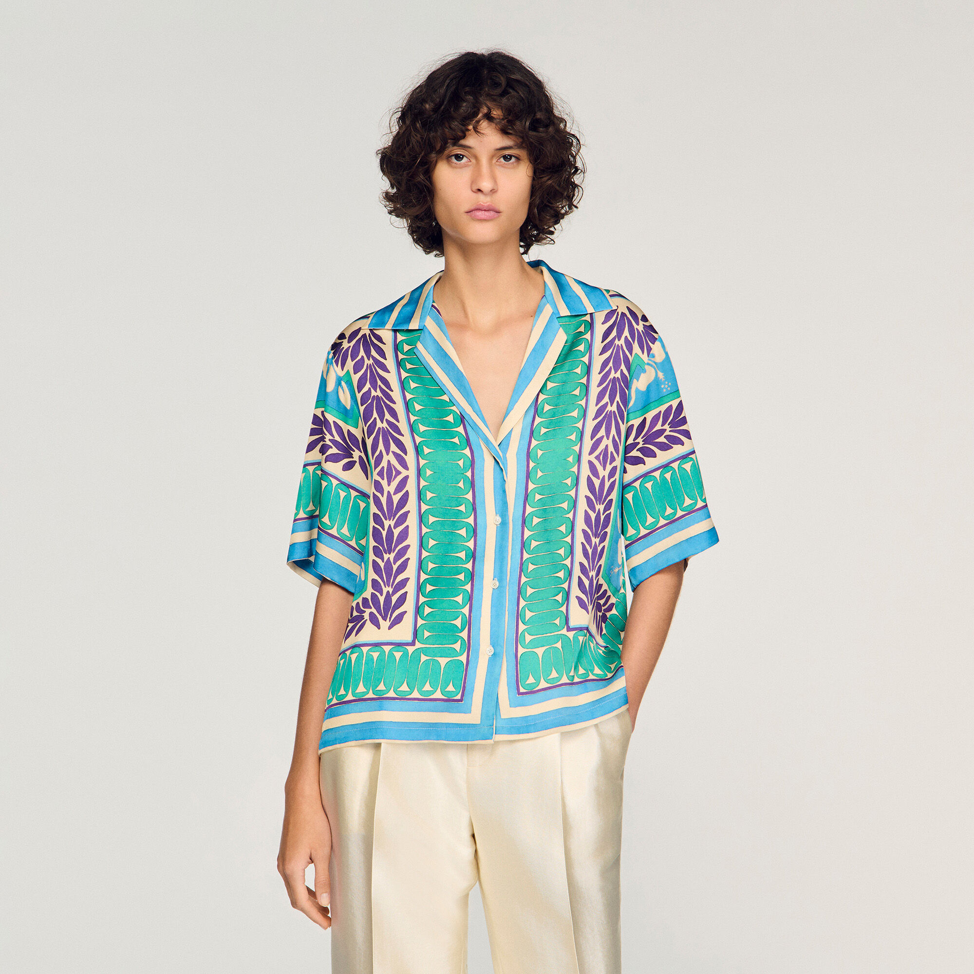 Camisa estampada con flores