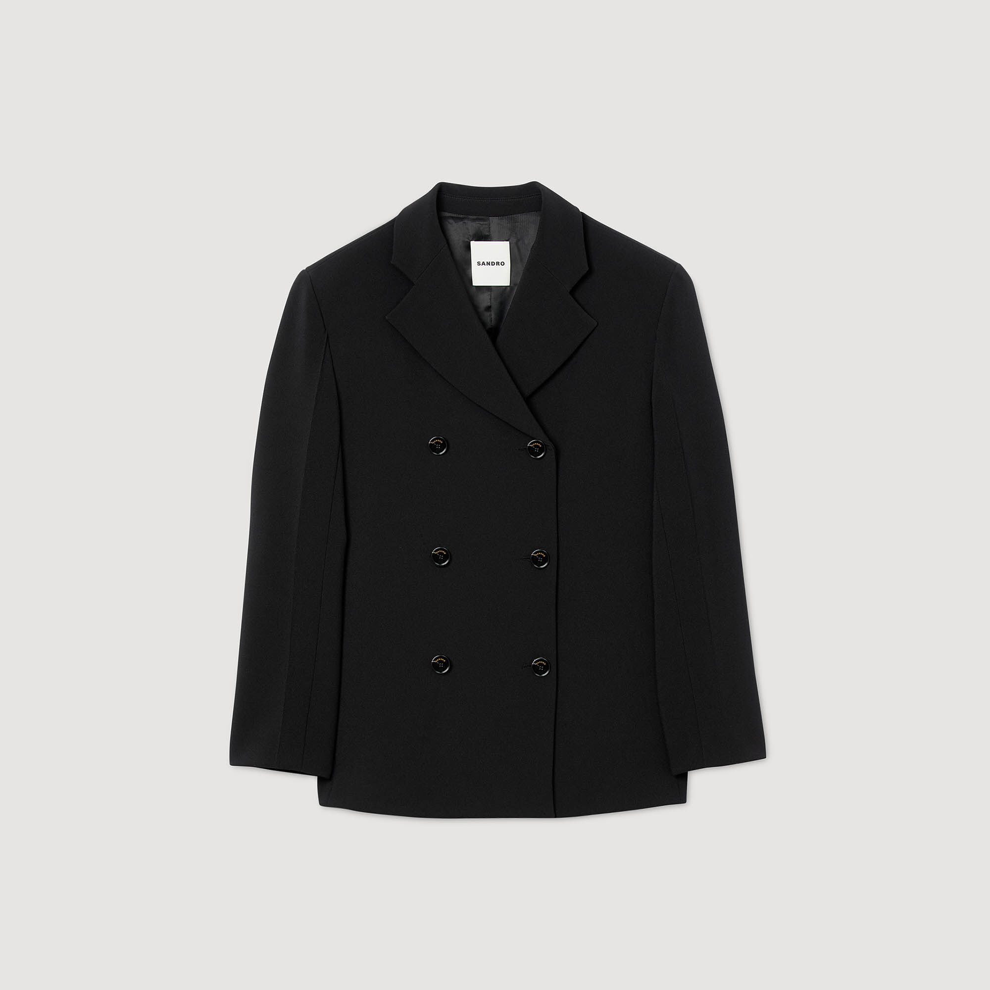 Chaqueta entallada con cruz