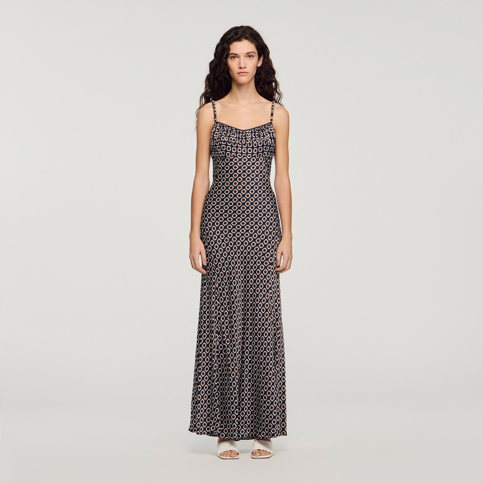 Vestido largo tipo slip floral
