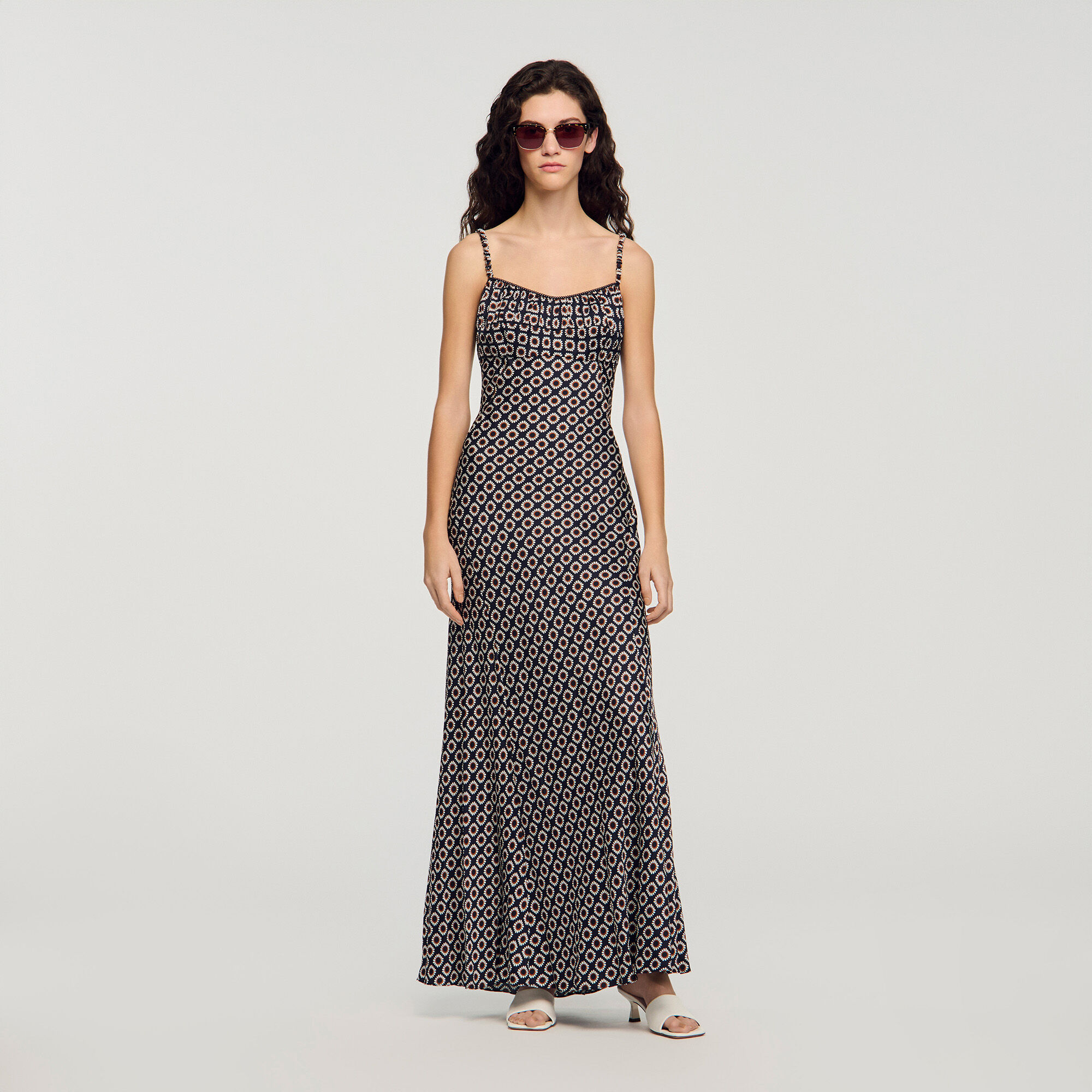 Vestido largo tipo slip floral
