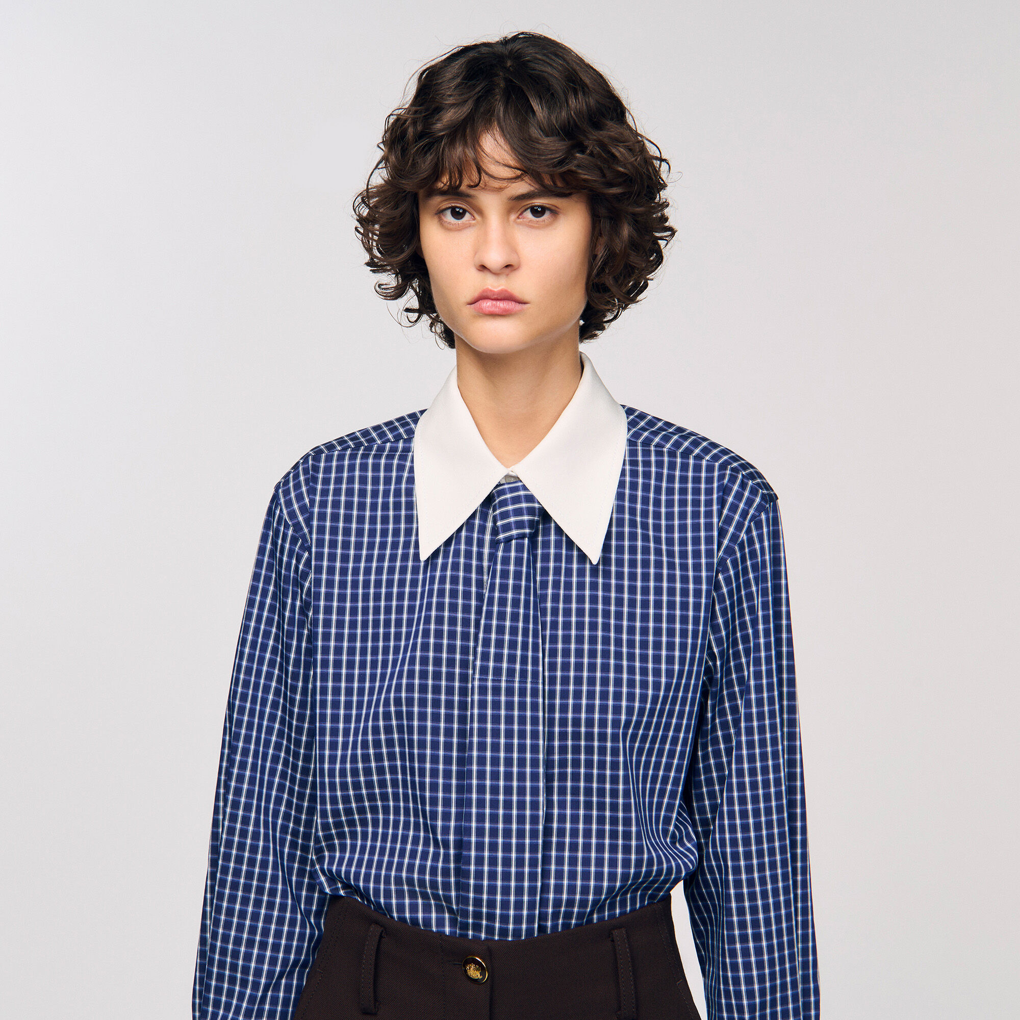 Camisa cuadros con corbata desmontable