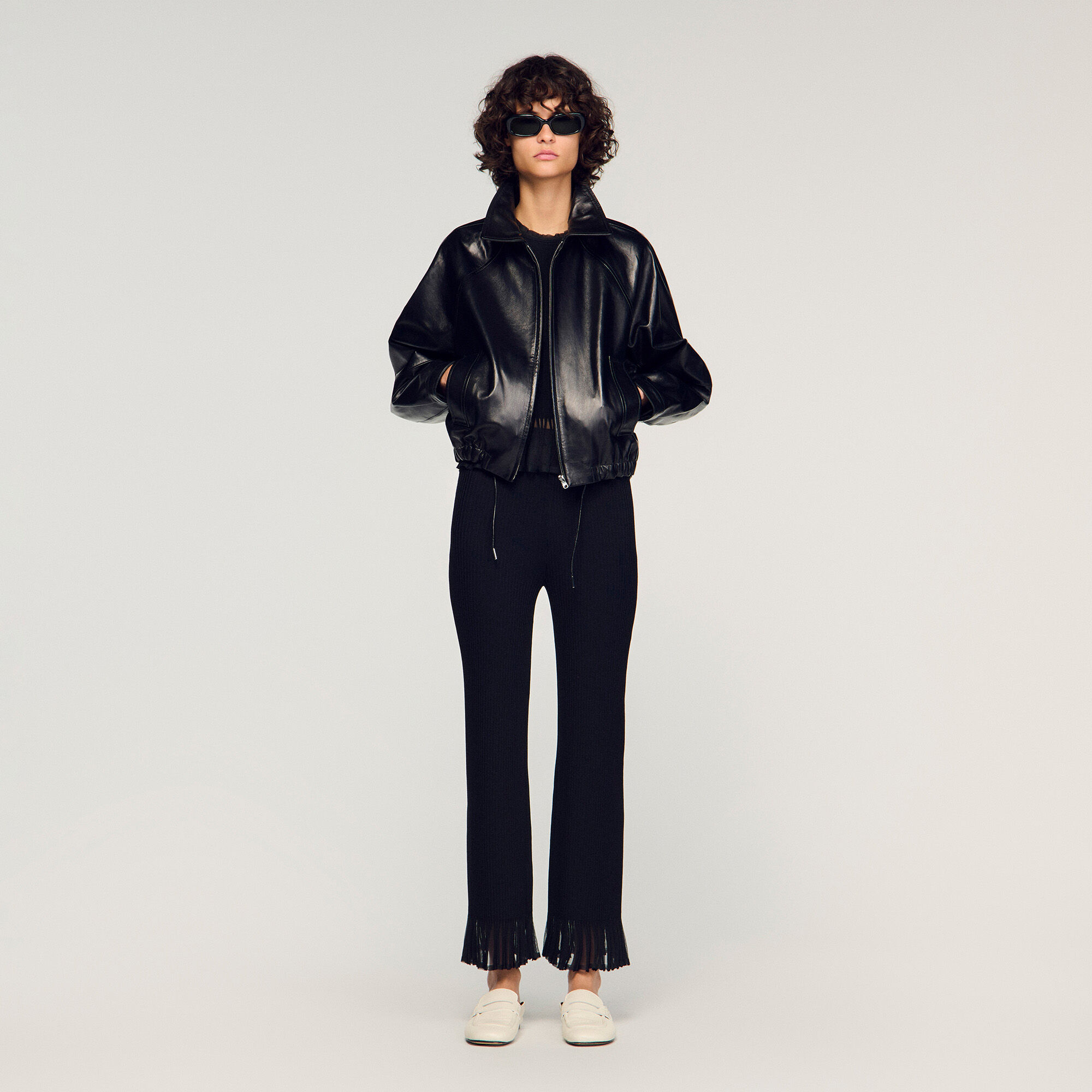 Pantalones de punto con volantes
