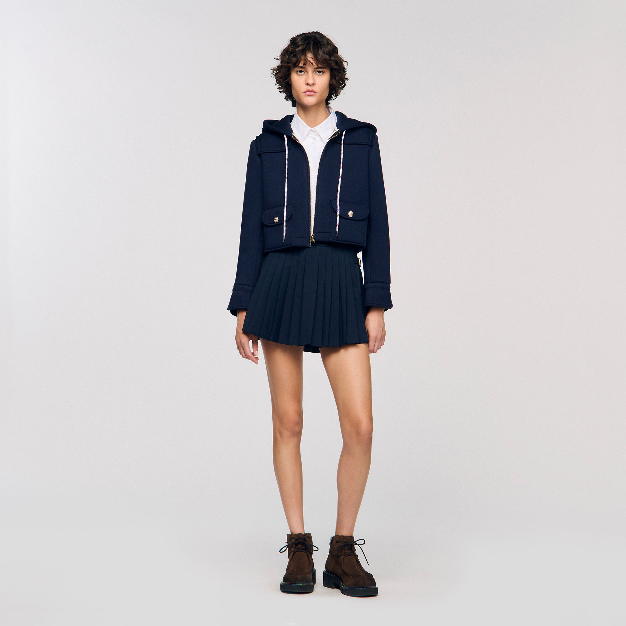 Chaqueta técnica con capucha