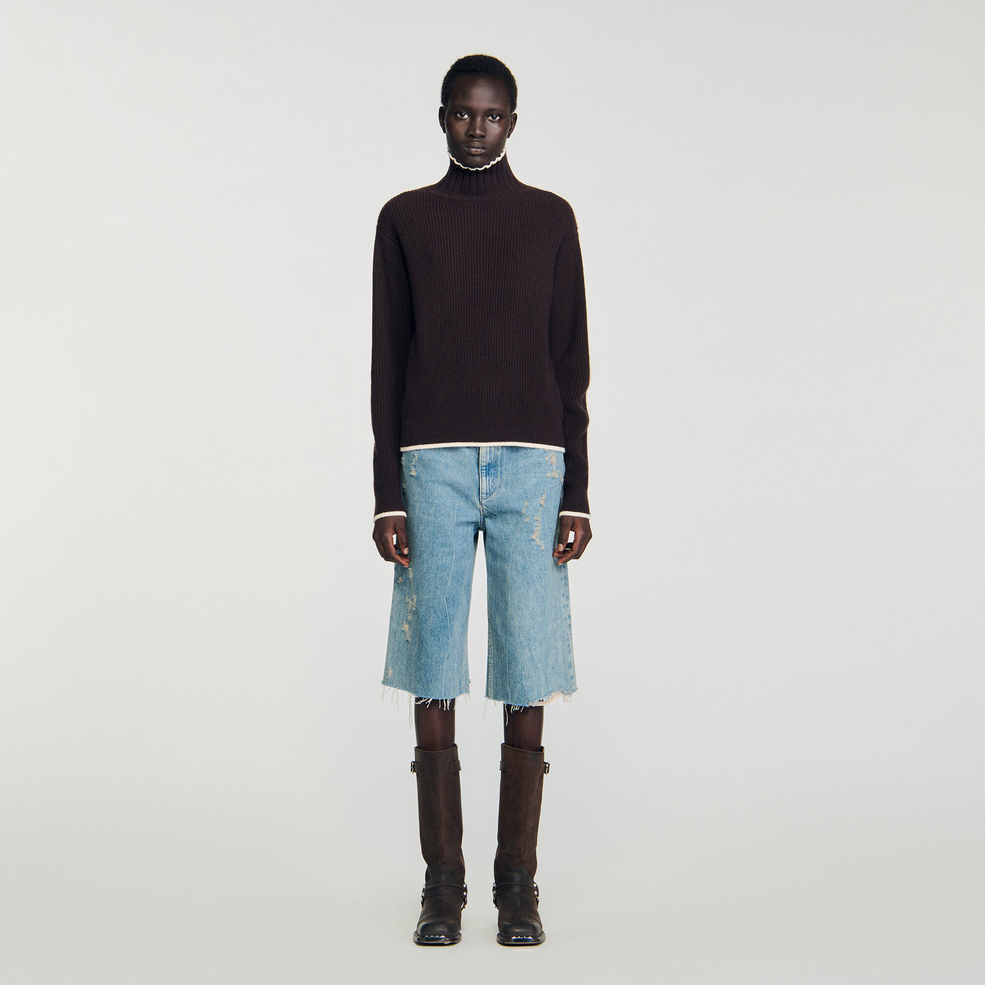 Sweater de cuello alto