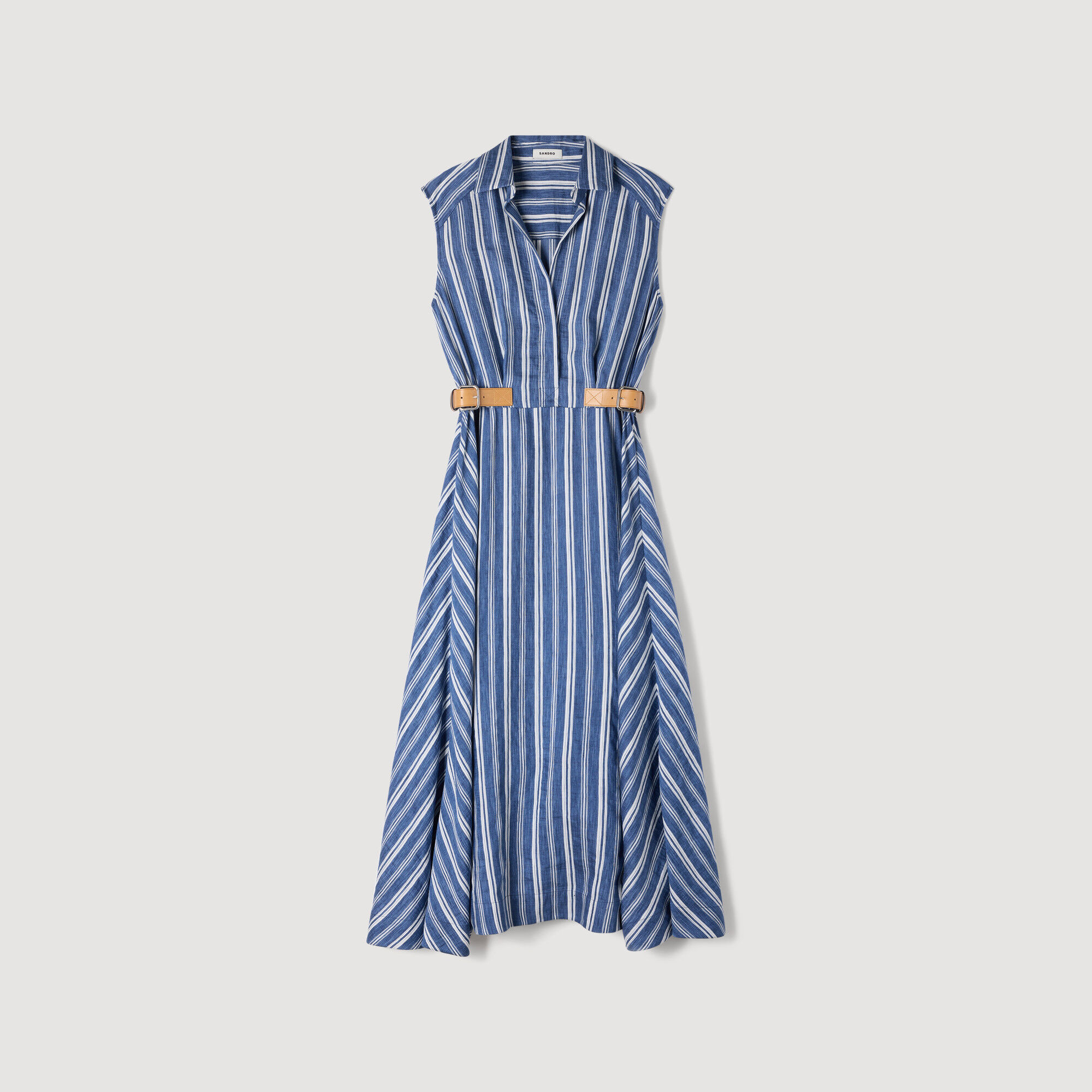 Vestido maxi con rayas y hebilla de cuero