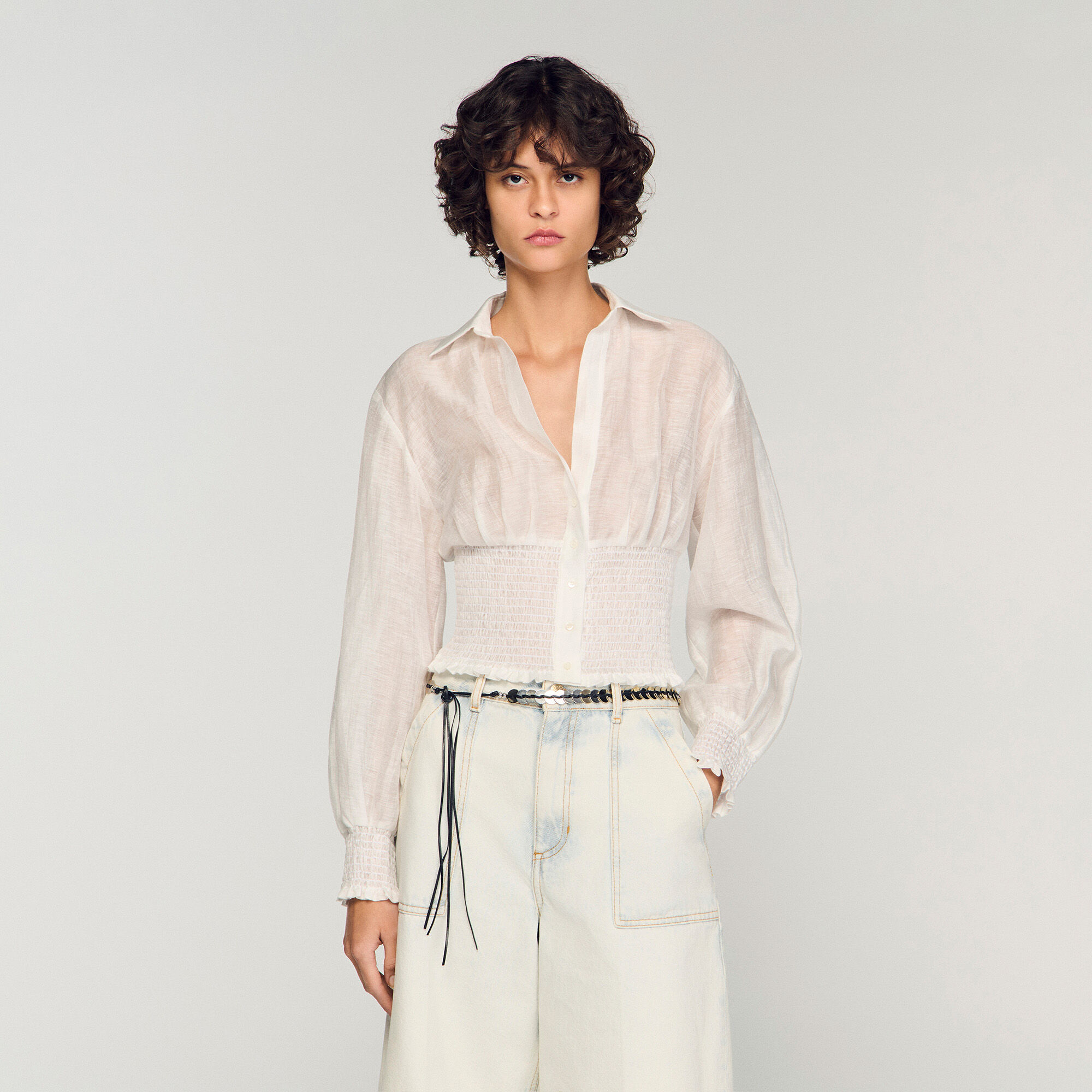 Camisa de lino con volantes
