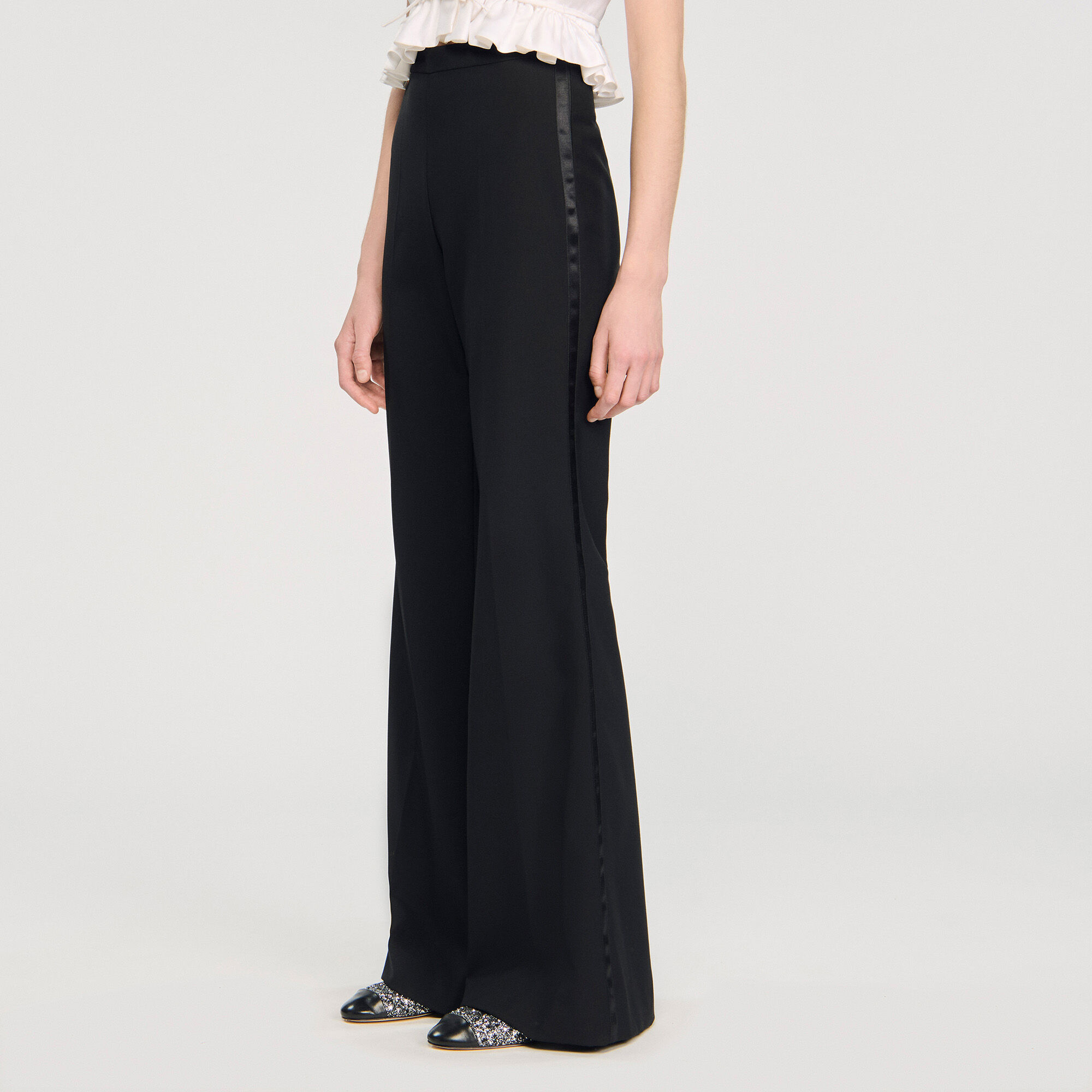 Pantalones de traje con rayas de satín