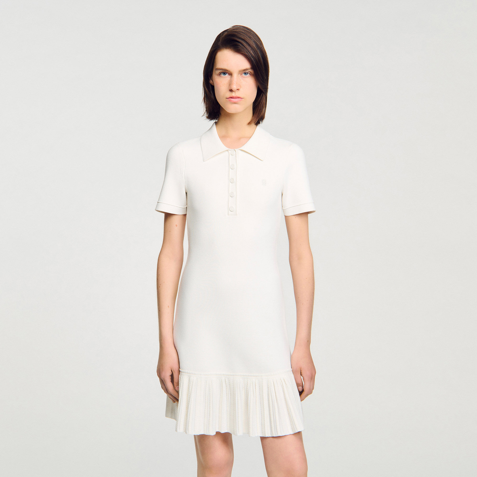 Vestido de punto mini con cuello polo