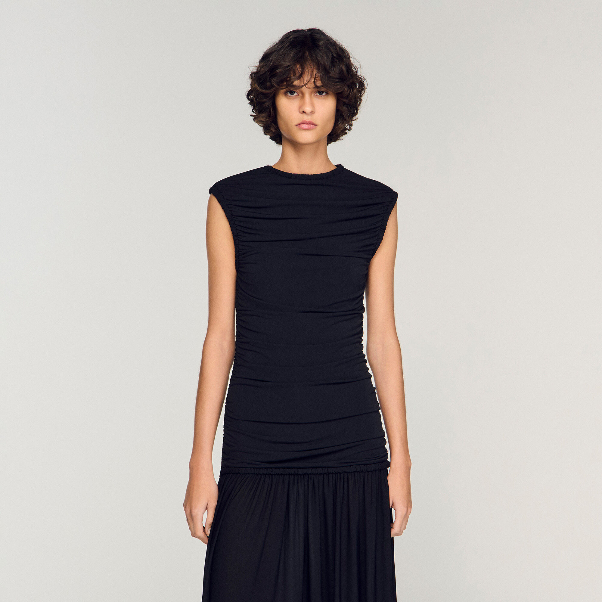 Vestido maxi con volantes