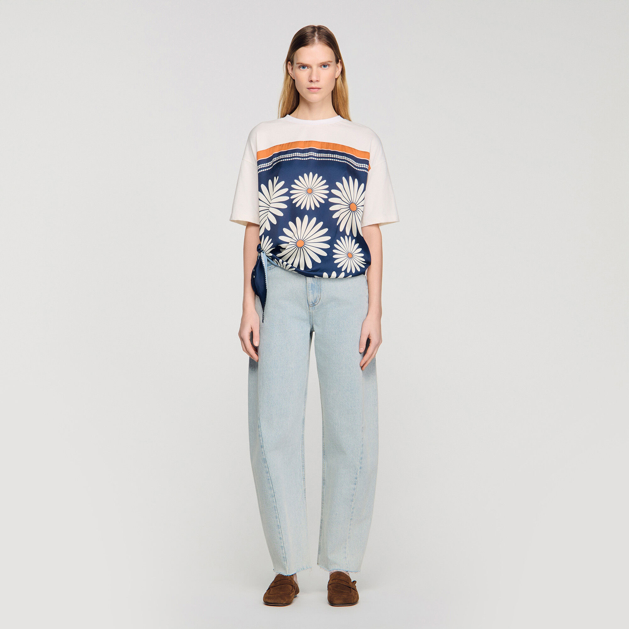 Camiseta con estampado de pañuelo