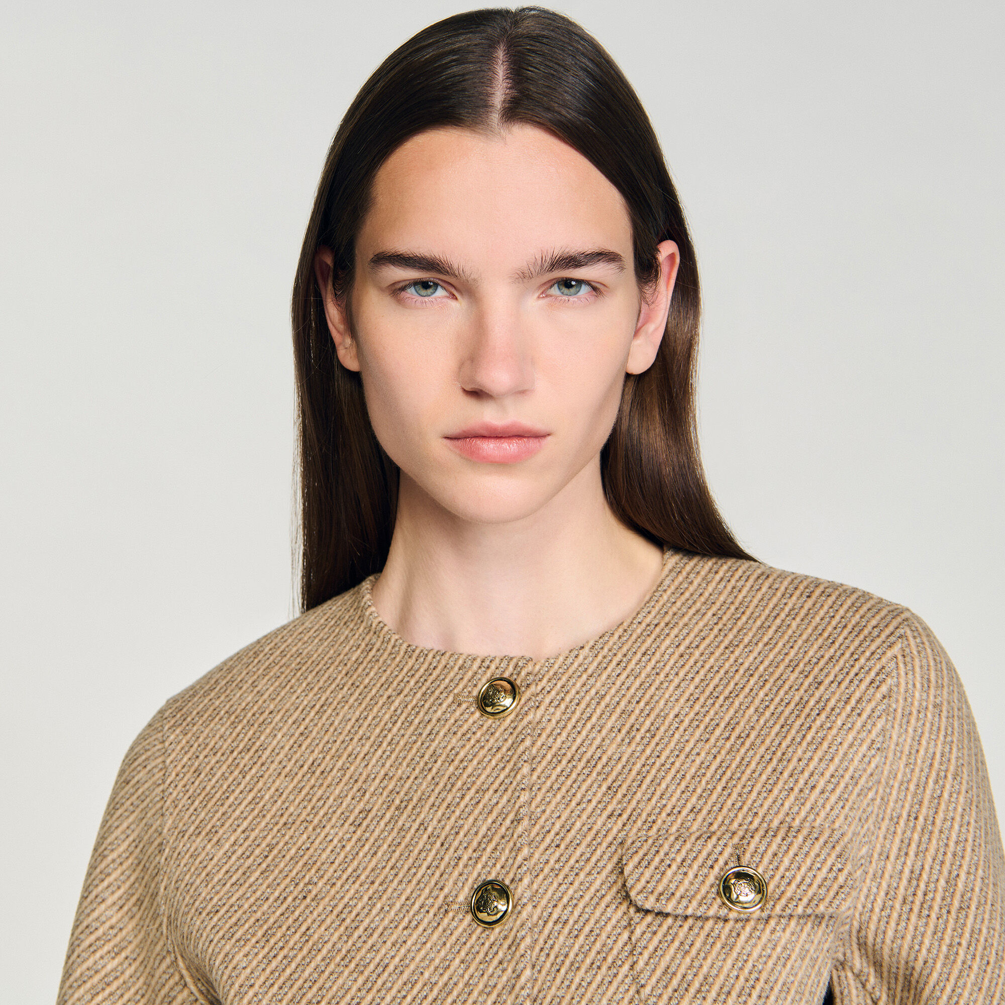 Chaqueta corta de botones