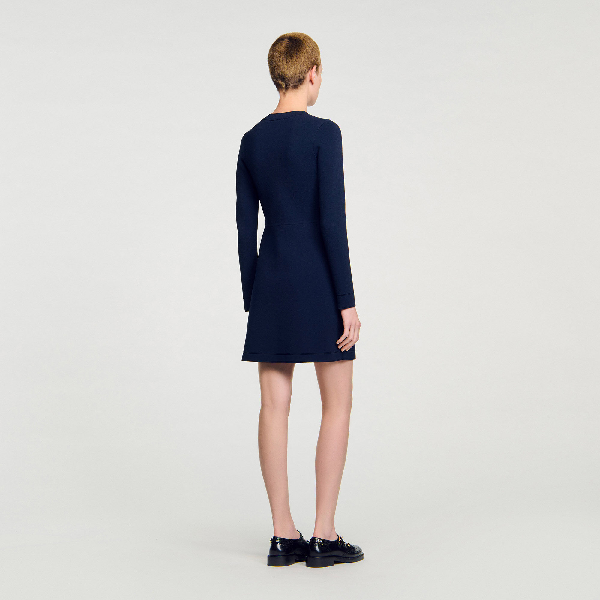 Vestido de punto con botones mini